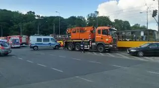 Wypadek autobusu i tramwaju na Marszałkowskiej