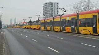 "Korek" tramwajów w alei Jana Pawła II