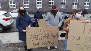 Protest przed Szpitalem Praskim