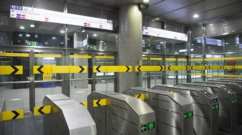 Więcej nowoczesnych kasowników w metrze. "Zyskają nową funkcjonalność"