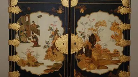 Kabinet i rokokowe biurko. Utracone meble wrócą do Wilanowa