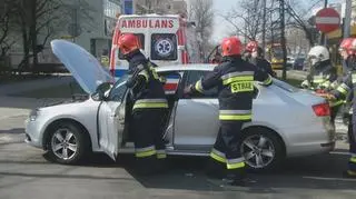 Zderzenie auta z tramwajem 