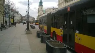 Zepsuty autobus na Krakowskim Przedmieściu