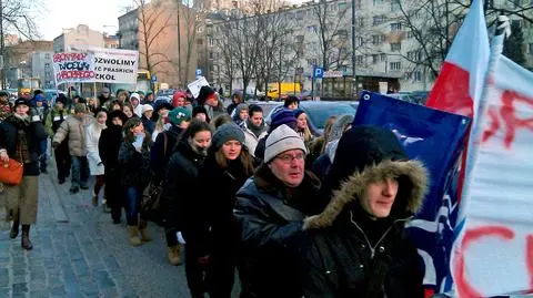 "Edukacja nie na sprzedaż". Protesty w czterech dzielnicach