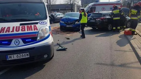 Wypadek na Puławskiej. Dwie osoby trafiły do szpitala