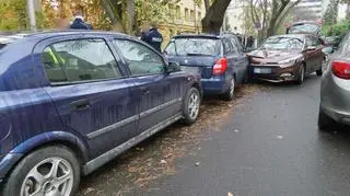 Uszkodził samochody trzech policjantów