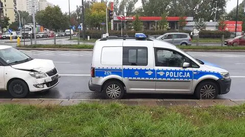 Zderzenie z udziałem radiowozu na Gocławiu 