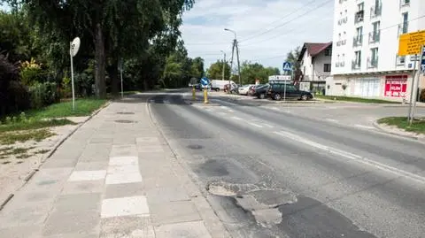 Drogowcy wracają na Bartycką, tramwajarze pracują w Jerozolimskich