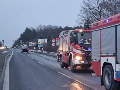 Zderzenie na krajowej "siódemce" w Łazach