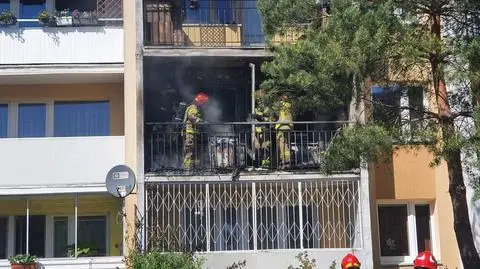 Pożar balkonu w Legionowie