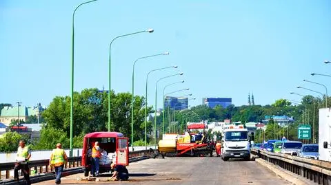 Zamkną na miesiąc połowę mostu Łazienkowskiego