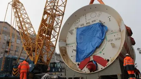 TBM-y schodzą pod ziemię przy Wileńskim