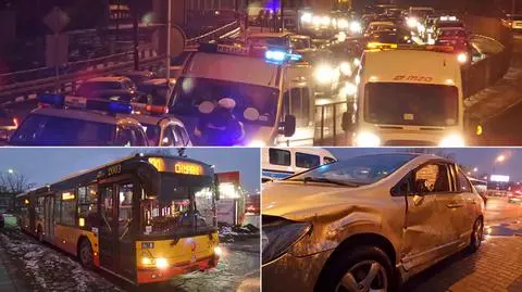 Autobus zderzył się z hondą. Trzy godziny korka na Górczewskiej