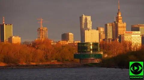 "Warszawski Manhattan" skąpany w słońcu