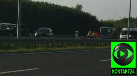 Wypadek na "7". Cztery osoby ranne, w tym małe dziecko