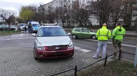 Dwa auta zderzyły się na Bielanach
