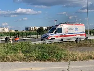 Śmiertelny wypadek na jezdni serwisowej trasy S8