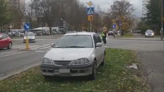 Tłumy przy cmentarzu Bródnowskim