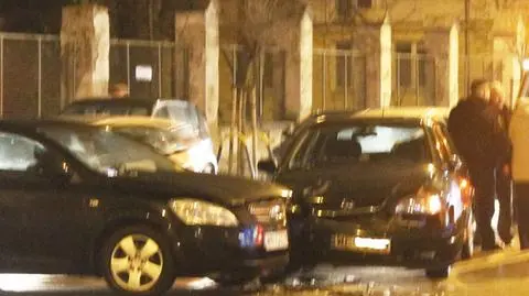 Rakowiecka: kolizja i utrudnienia