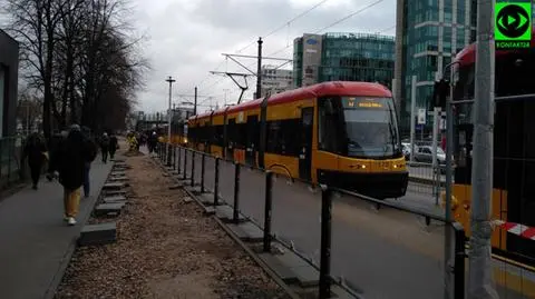 Pieszy wpadł pod tramwaj na Marynarskiej