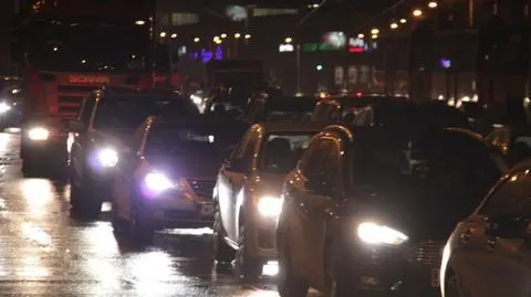 Akcja policji przy dworcu Gdańskim. Muranów utknął w korku
