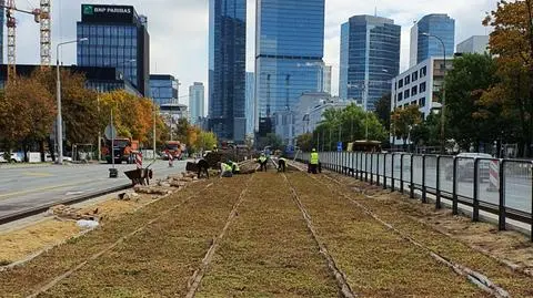 Zmiany na Wolskiej w związku z budową linii tramwajowej.  Potrwają do końca roku