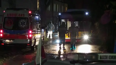 Miejski autobus covidowy użyty po raz pierwszy. Zawiózł pacjentów do "Szpitala Narodowego"