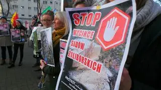 Protest stowarzyszenia "Owocowe Sady Żoliborskie"