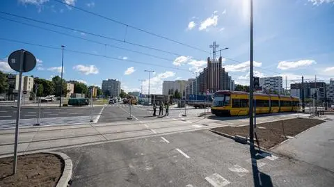 Na Kondratowicza zmienią się lokalizacje przystanków, będą też ograniczenia dla aut osobowych
