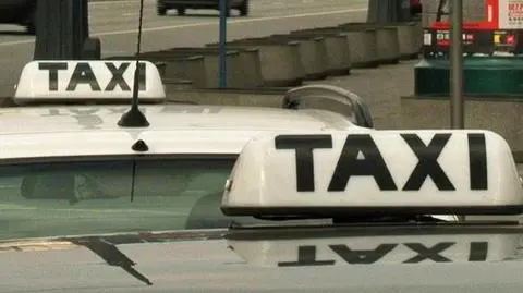 Prawie 3,5 promila i 2 pasażerów w taksówce