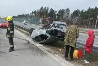 Kolizja i dachowanie na S2