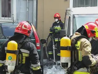 Pożar samochodów na Chmielnej