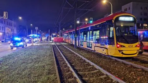 Śmiertelne potrącenie pieszego przez tramwaj na placu Kasztelańskim 