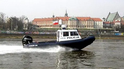 Chciała popływać w Wiśle. Zniknęła pod wodą