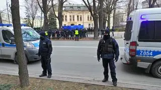 Protest przed siedzibą TK