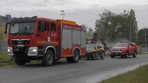 Służby pracują przy ulicy Annopol