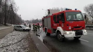 Renault uderzył w barierki