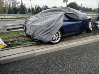 Kolizja ferrari na Wirażowej