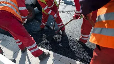 Frezowanie ulicy Krasnowolskiej. Utrudnienia