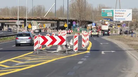 Zamknęli kolejną estakadę Trasy AK. Utrudnienia do września