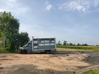 Wypadek z udziałem lawety przewożącej czołg 