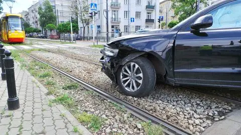 Samochód zablokował torowisko