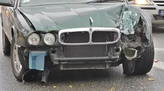 Zderzenie malucha z jaguarem