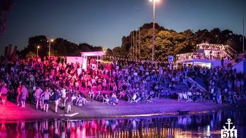 Niepewna przyszłość klubów nad Wisłą. "Koniec imprez, spektakli, koncertów"