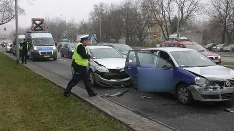 Wypadek czterech aut. "Klasyczne najechanie"