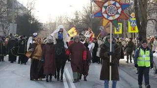 Orszak na ulicach Targówka