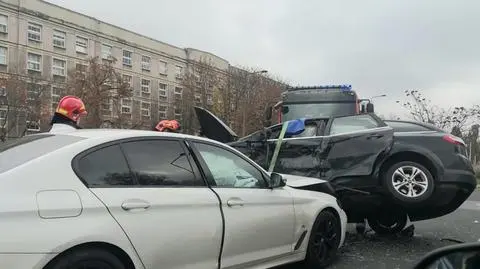 Zderzenie na Banacha, dwie osoby w szpitalu