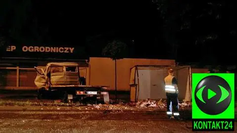 Dostawca truskawek uderzył w "500"