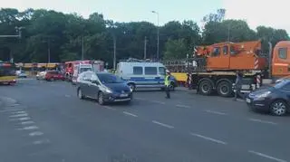 Policja kieruje ruchem