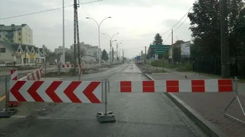 W nocy zamknęli skrzyżowanie Górczewskiej i Lazurowej